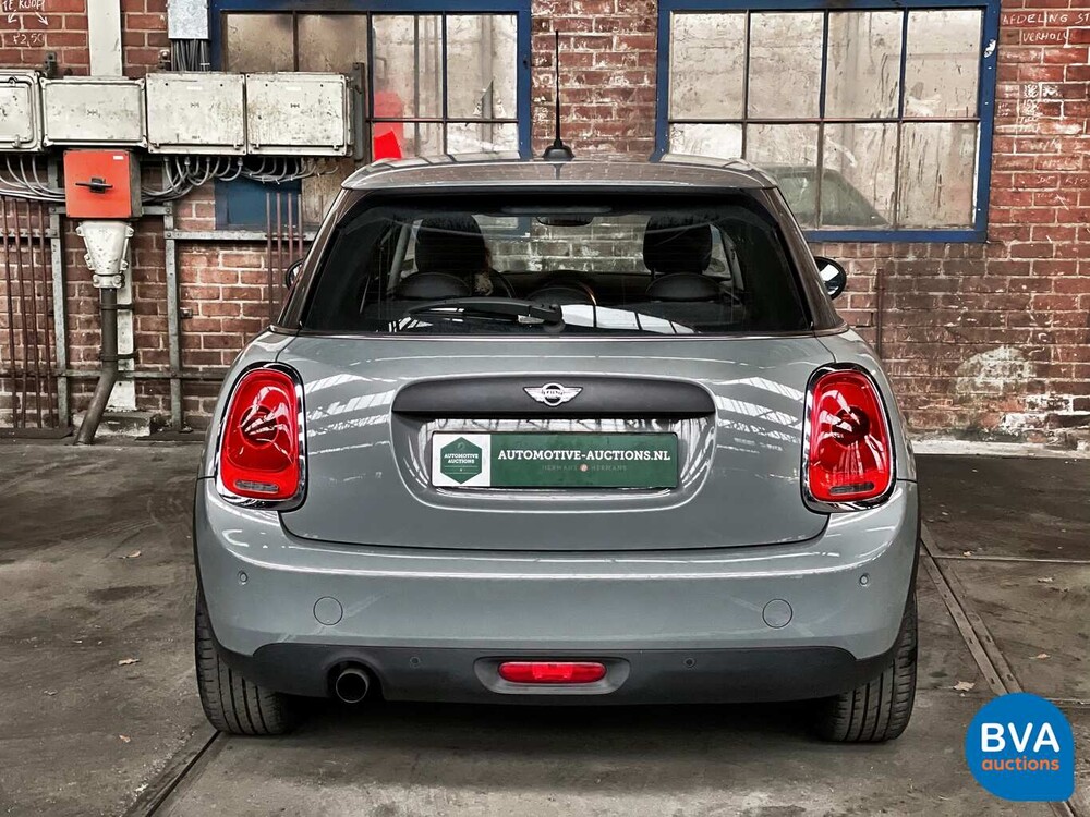 Mini One 1.5D Business 5-Door 2016, -Original NL- KJ-697-S.