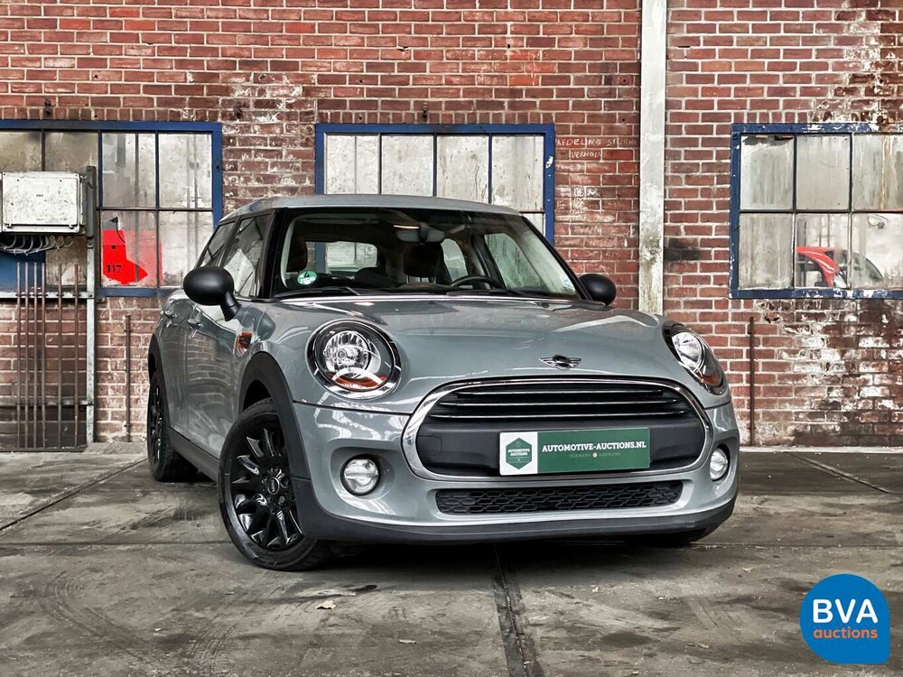 Mini One 1.5D Business 5-Door 2016, -Original NL- KJ-697-S.