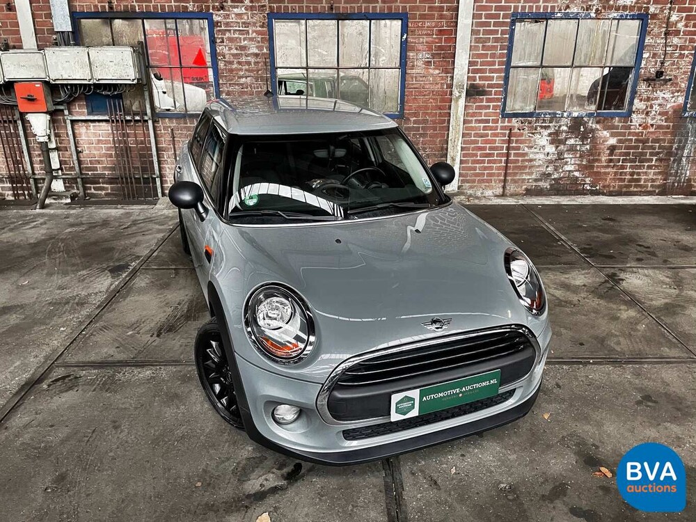 Mini One 1.5D Business 5-Door 2016, -Original NL- KJ-697-S.