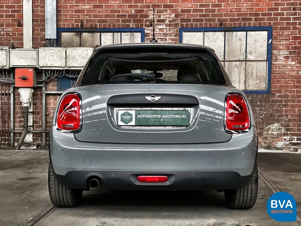 Mini One 1.5D Business 5-Door 2016, -Original NL- KJ-697-S.