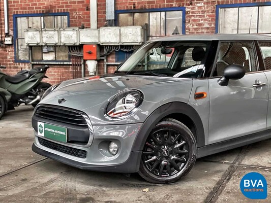 Mini One 1.5D Business 5-Door 2016, -Original NL- KJ-697-S.