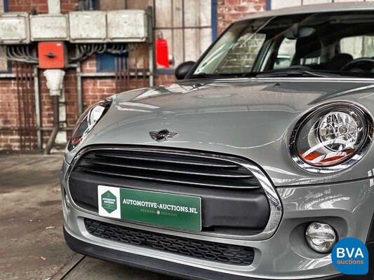 Mini One 1.5D Business 5-Door 2016, -Original NL- KJ-697-S.