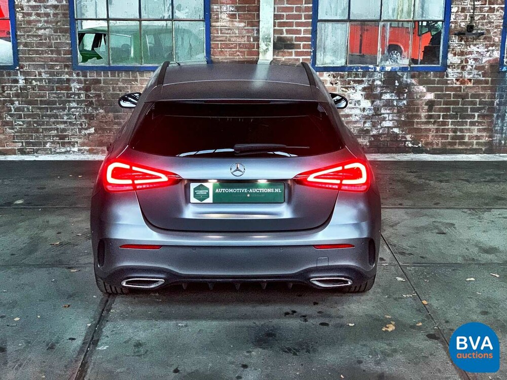 Mercedes-Benz A180 AMG 2019 AMG NIGHT New Model -Original NL-, ZB-628-N.