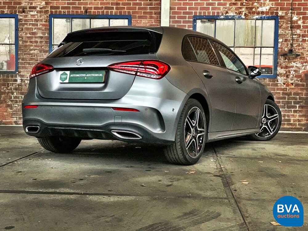 Mercedes-Benz A180 AMG 2019 AMG NIGHT New Model -Original NL-, ZB-628-N.