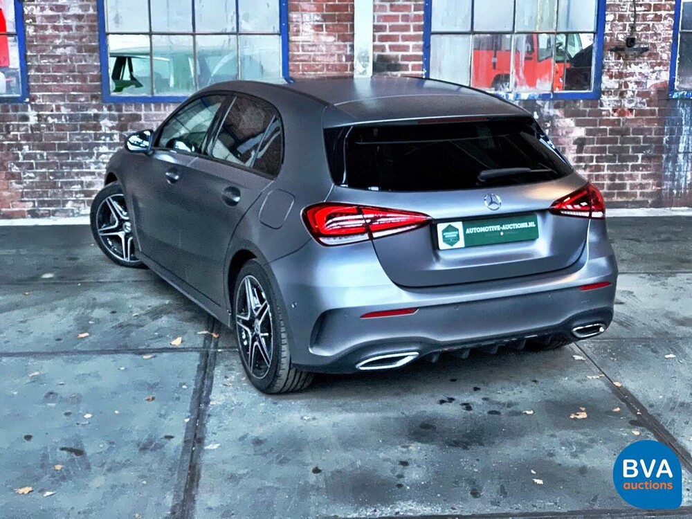 Mercedes-Benz A180 AMG 2019 AMG NIGHT New Model -Original NL-, ZB-628-N.