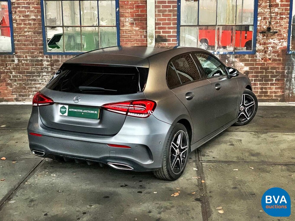 Mercedes-Benz A180 AMG 2019 AMG NIGHT New Model -Original NL-, ZB-628-N.