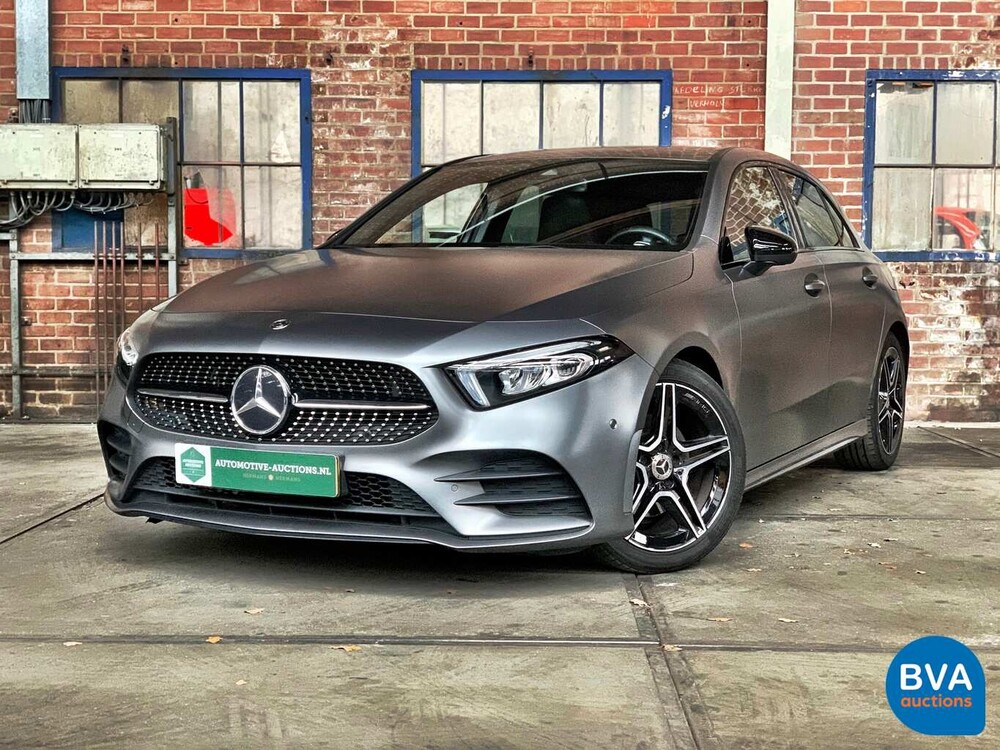 Mercedes-Benz A180 AMG 2019 AMG NIGHT New Model -Original NL-, ZB-628-N.
