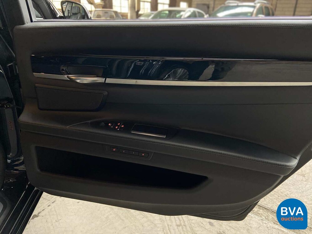 BMW 760Li M-Sport V12 544pk 2012 7-serie Lang, 5-SBX-56