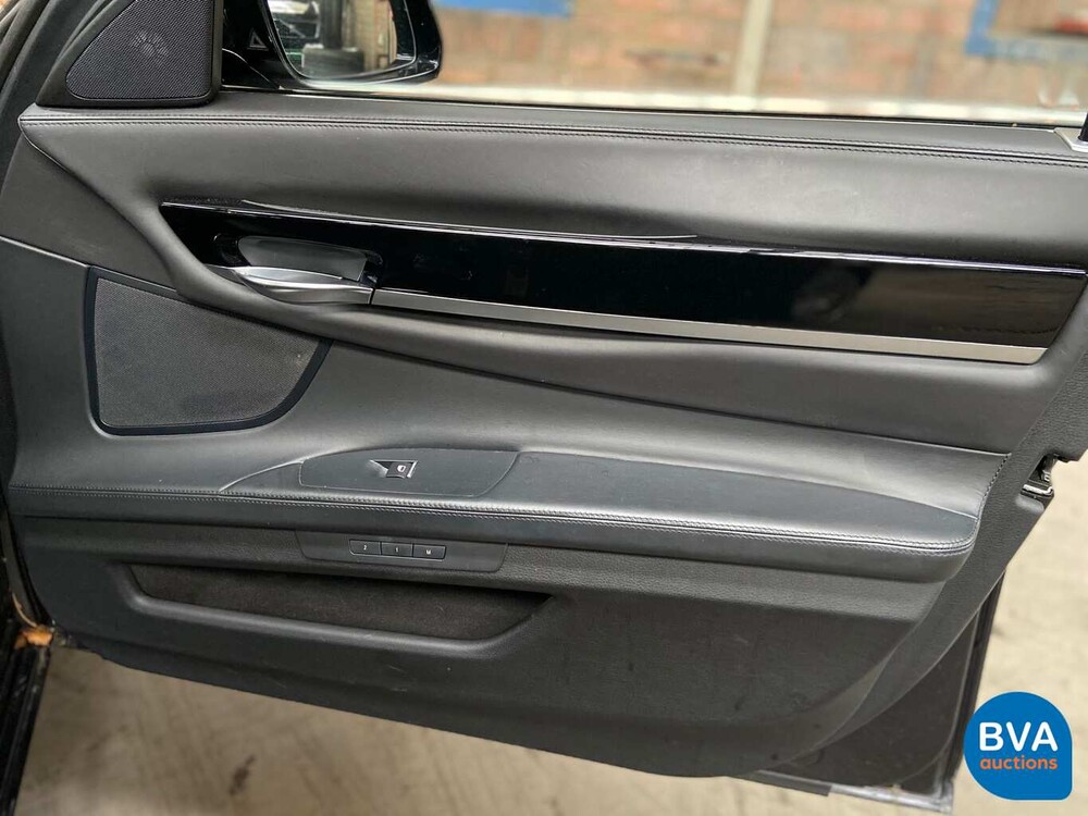 BMW 760Li M-Sport V12 544pk 2012 7-serie Lang, 5-SBX-56