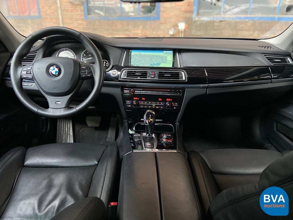 BMW 760Li M-Sport V12 544pk 2012 7-serie Lang, 5-SBX-56