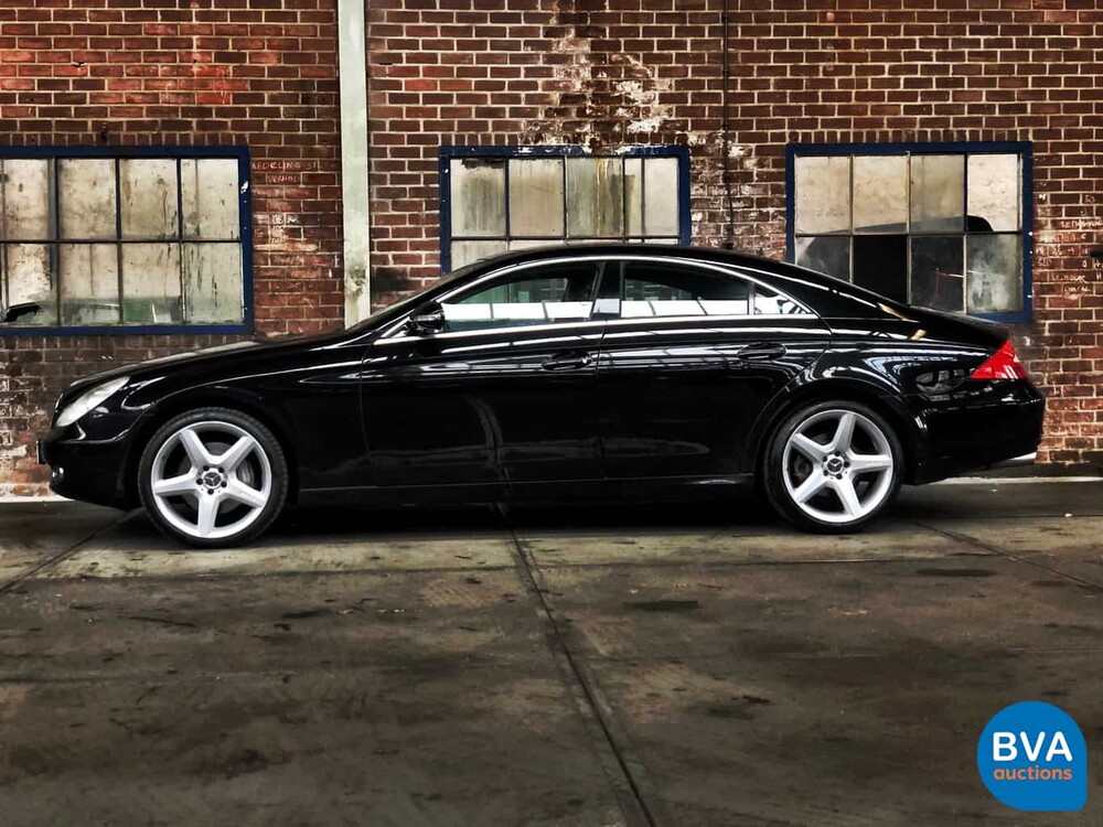 Mercedes-Benz CLS500 AMG V8 306 PS 2005, -Original NL- 20-RG-KN.