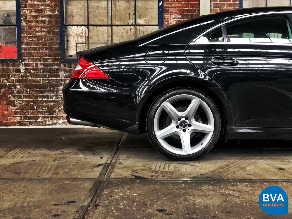 Mercedes-Benz CLS500 AMG V8 306 PS 2005, -Original NL- 20-RG-KN.