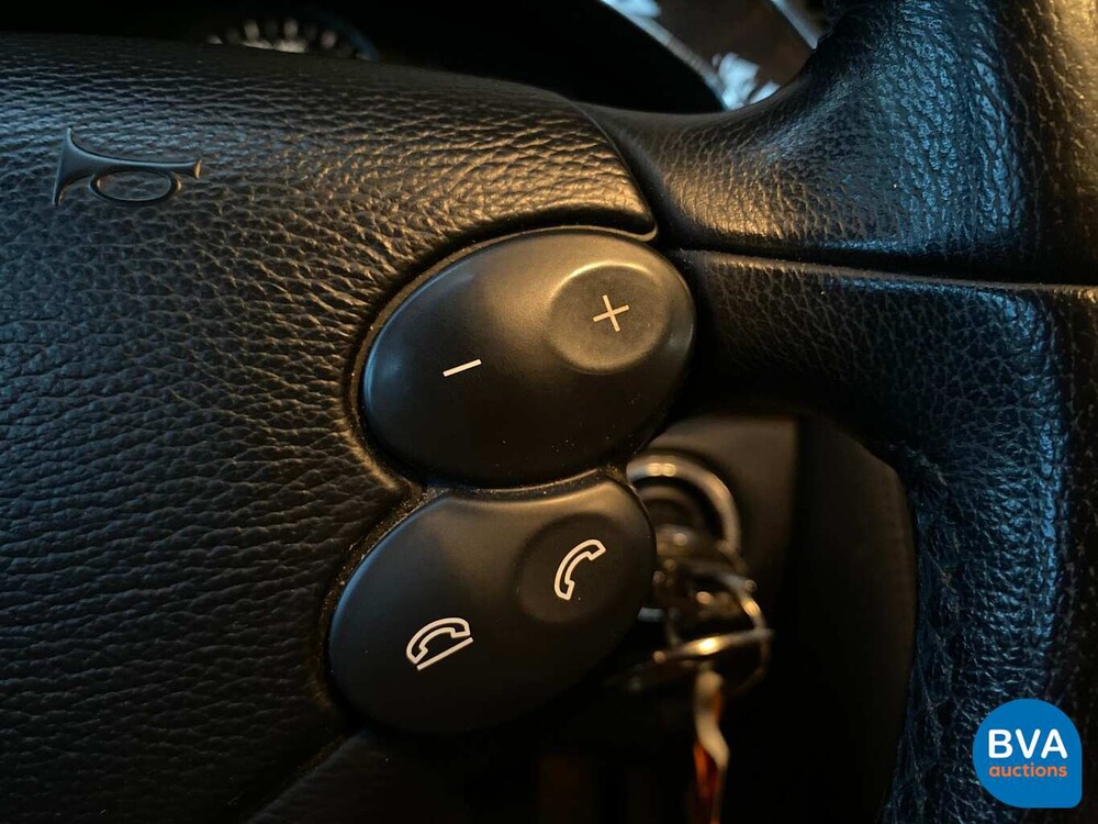 Mercedes-Benz CLS500 AMG V8 306 PS 2005, -Original NL- 20-RG-KN.