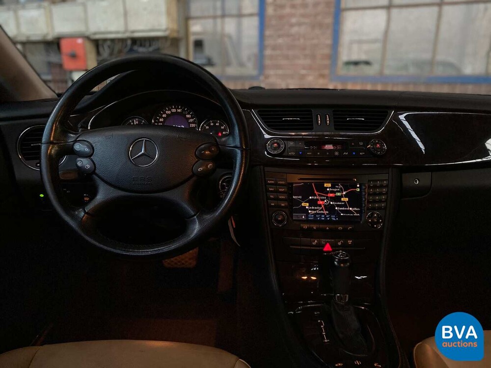 Mercedes-Benz CLS500 AMG V8 306 PS 2005, -Original NL- 20-RG-KN.