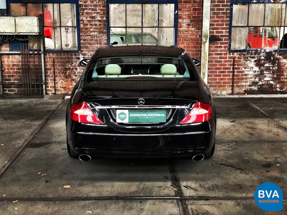 Mercedes-Benz CLS500 AMG V8 306 PS 2005, -Original NL- 20-RG-KN.