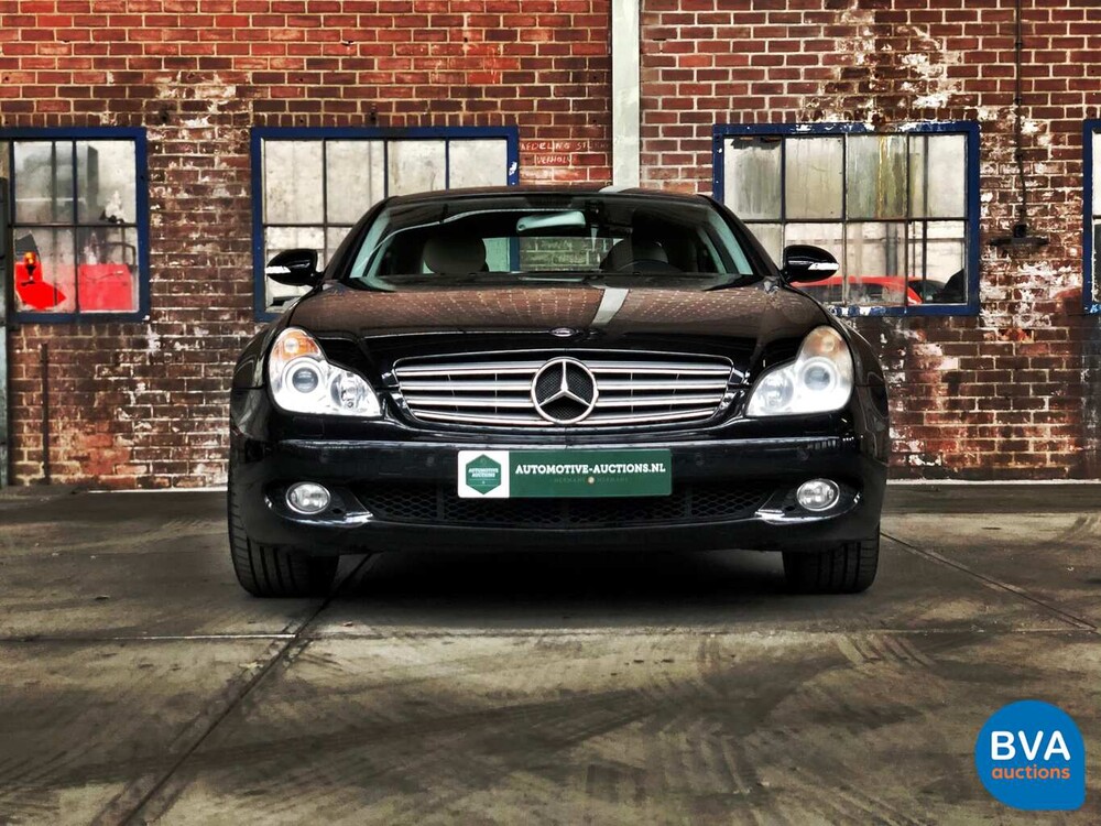 Mercedes-Benz CLS500 AMG V8 306 PS 2005, -Original NL- 20-RG-KN.
