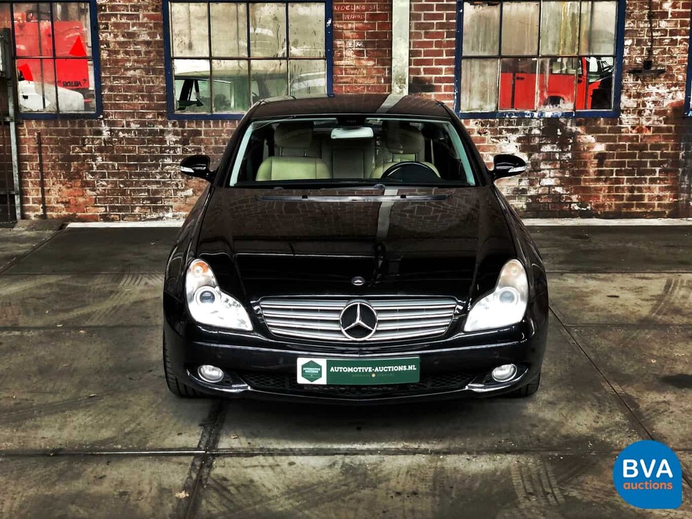 Mercedes-Benz CLS500 AMG V8 306 PS 2005, -Original NL- 20-RG-KN.