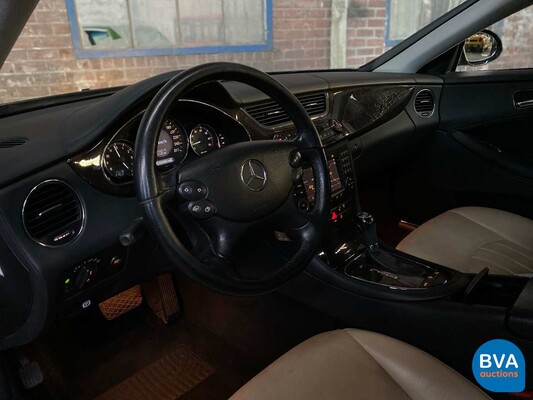 Mercedes-Benz CLS500 AMG V8 306 PS 2005, -Original NL- 20-RG-KN.