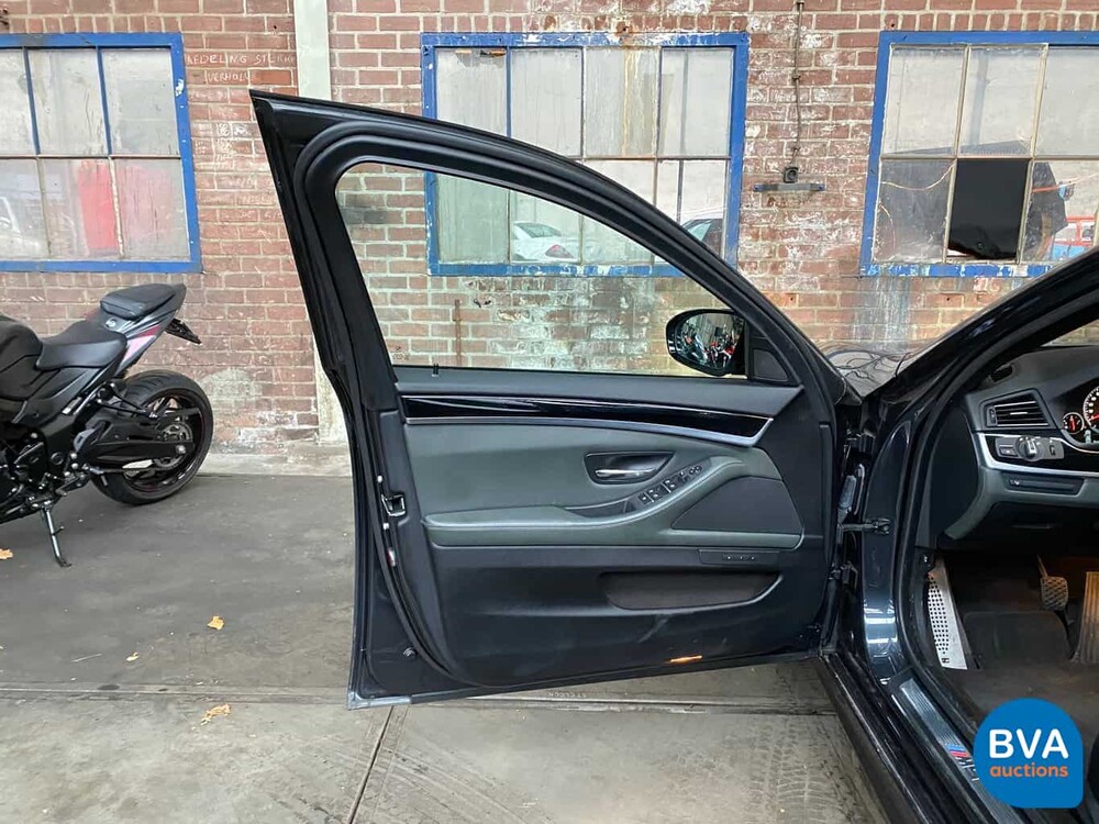 BMW M5 560hp 4.4 V8 M-DCT Sedan 5-Series Shadow -Original NL-, 09-XTP-6.