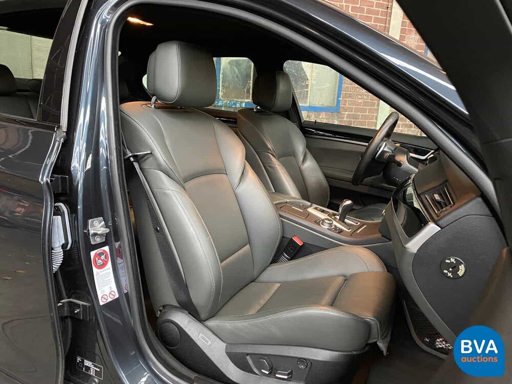 BMW M5 560hp 4.4 V8 M-DCT Sedan 5-Series Shadow -Original NL-, 09-XTP-6.