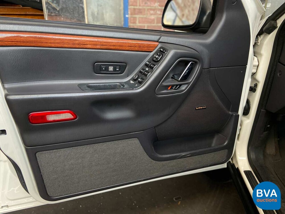 Jeep Grand Cherokee 4.7i V8 Limited 1999 220 PS - Original NL-, 75-DL-SZ.