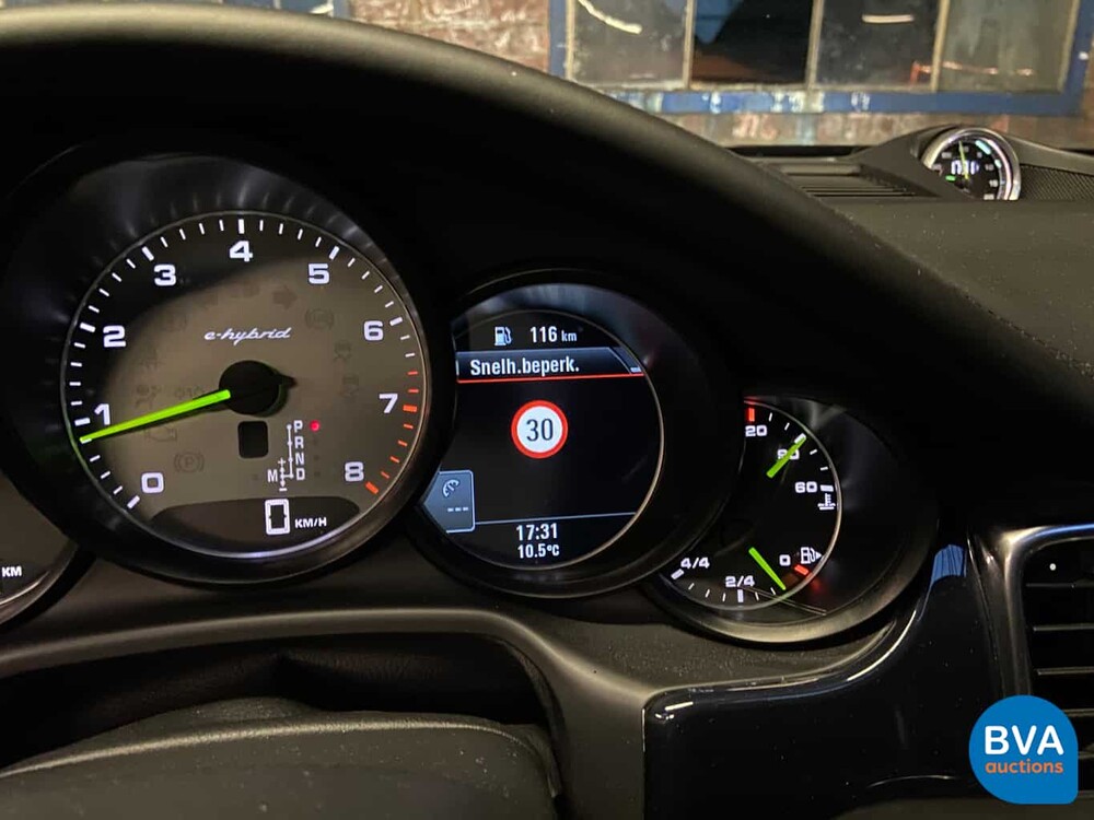 Porsche Panamera S E-Hybrid 3.0 V6 416hp 2015 Sport-Chrono, GL-683-F.