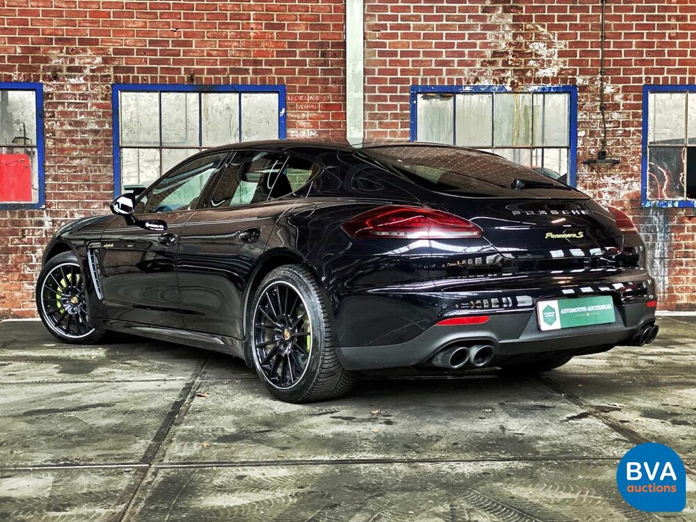 Porsche Panamera S E-Hybrid 3.0 V6 416hp 2015 Sport-Chrono, GL-683-F.