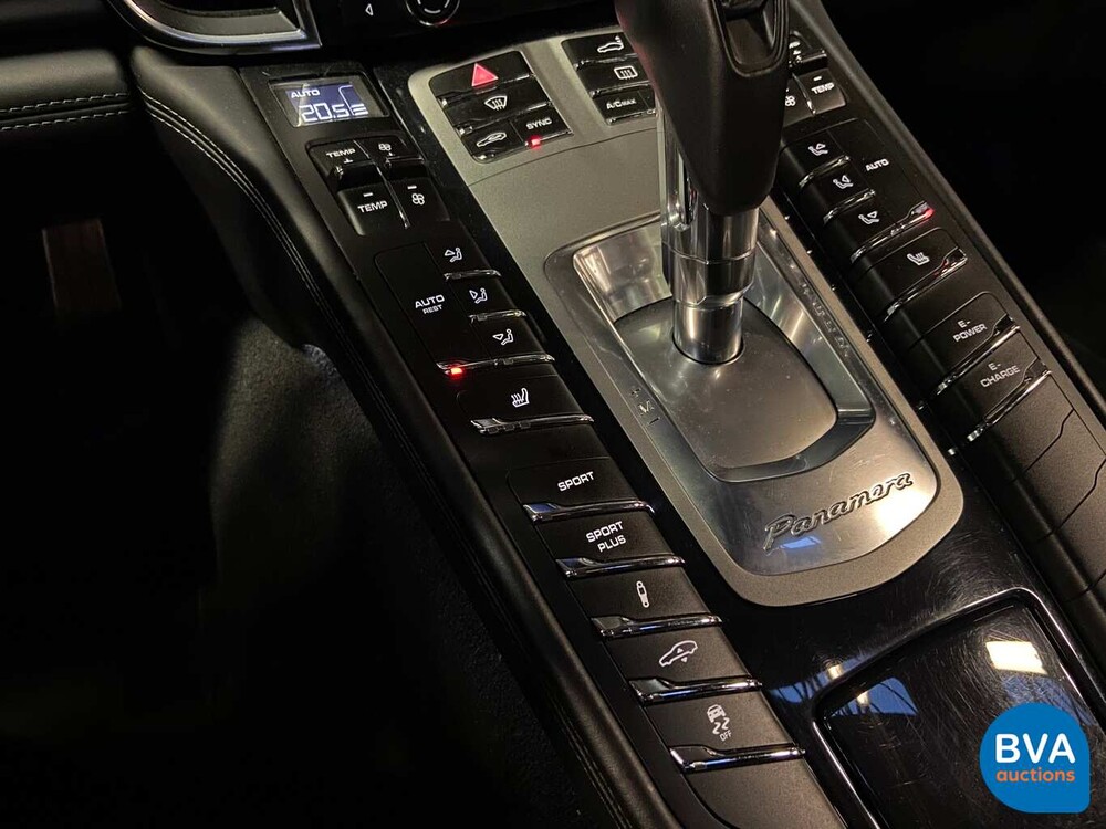 Porsche Panamera S E-Hybrid 3.0 V6 416hp 2015 Sport-Chrono, GL-683-F.