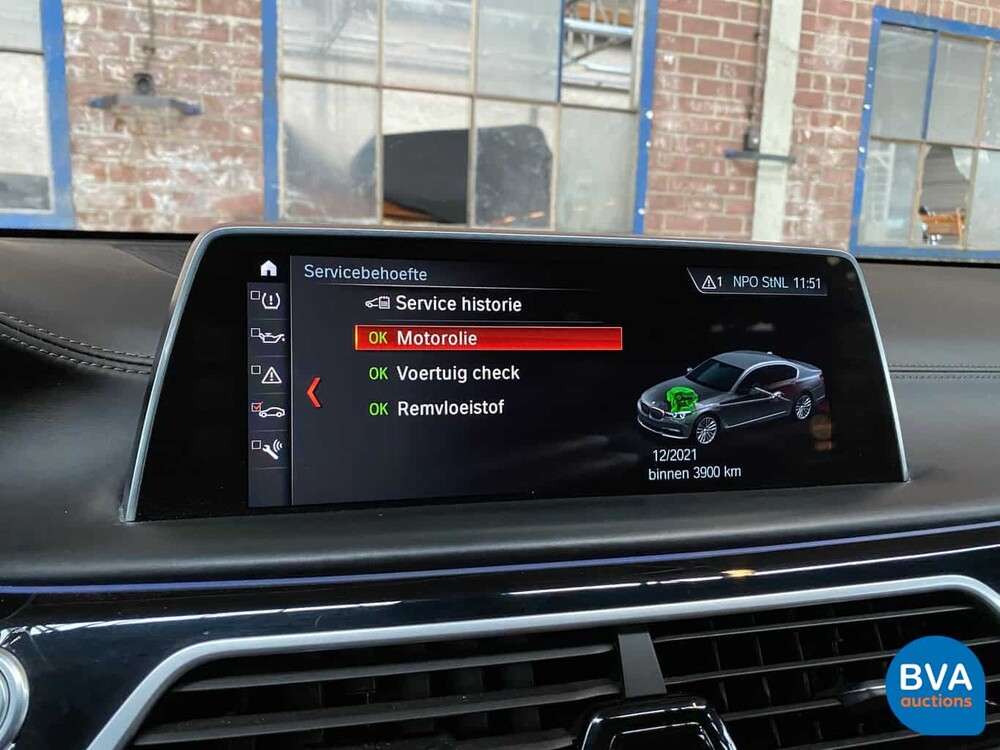 BMW 740e 326hp 7-Series 2017, J-841-FK.