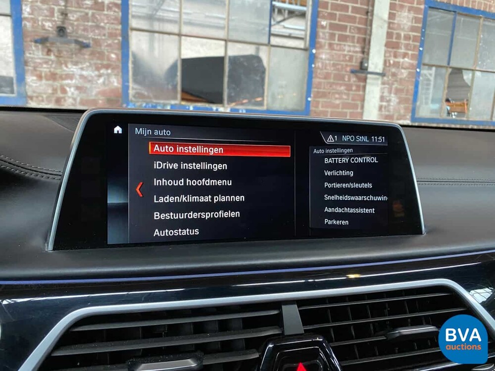 BMW 740e 326hp 7-Series 2017, J-841-FK.