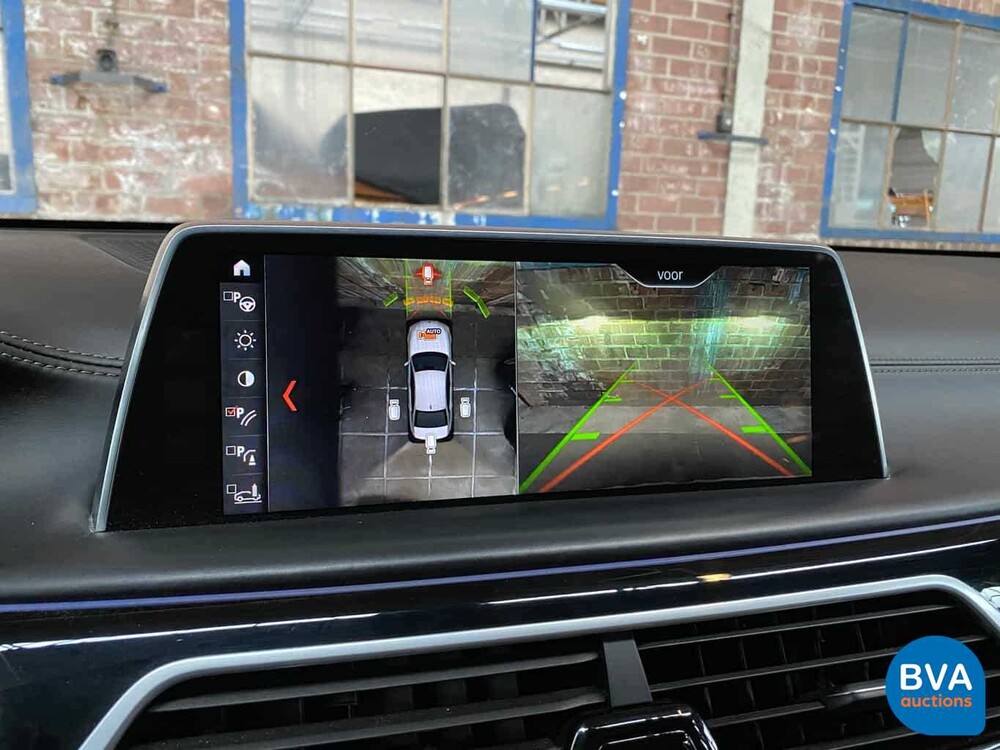 BMW 740e 326hp 7-Series 2017, J-841-FK.