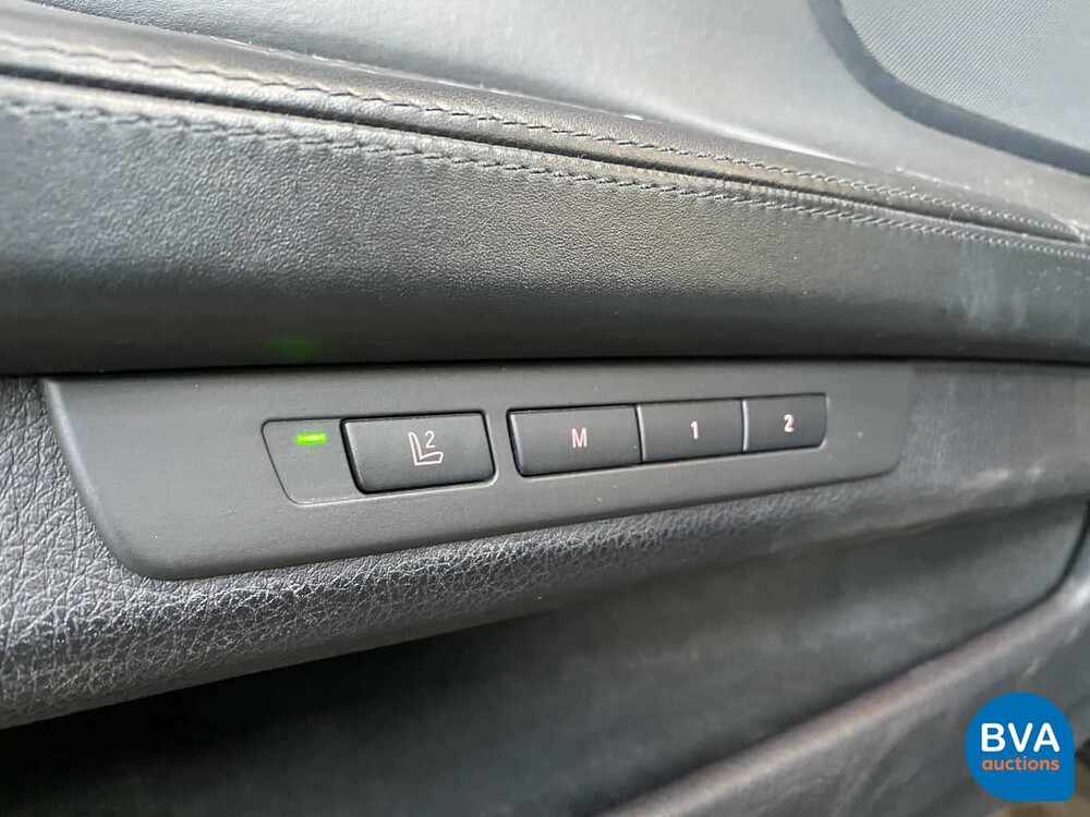 BMW 750i xDrive High Executive 408 PS 2011 -Original NL-, 33-PGS-1.