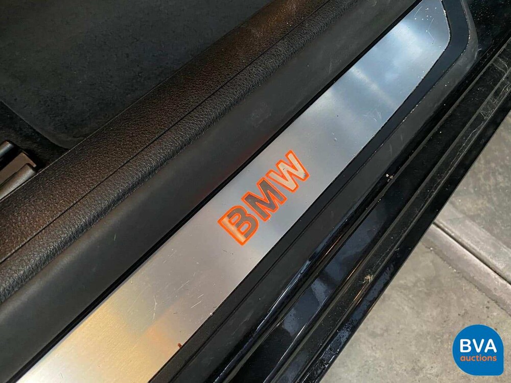 BMW 750i xDrive High Executive 408 PS 2011 -Original NL-, 33-PGS-1.