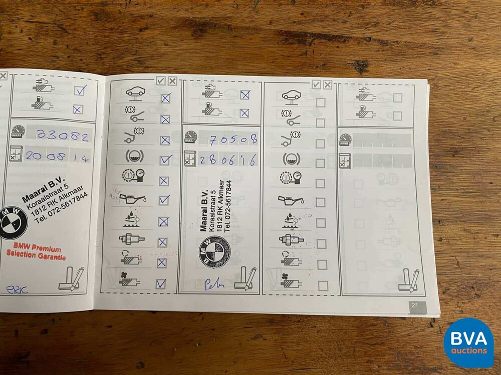 BMW 750i xDrive High Executive 408 PS 2011 -Original NL-, 33-PGS-1.