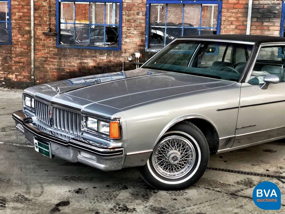 Pontiac Parisienne BL 39 Brougham 1986, TZ-565-J.