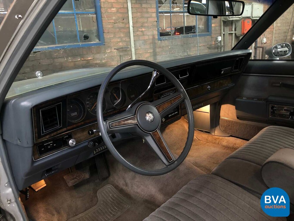 Pontiac Parisienne BL 39 Brougham 1986, TZ-565-J.