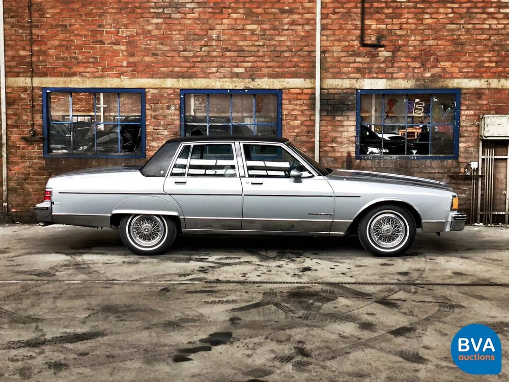 Pontiac Parisienne BL 39 Brougham 1986, TZ-565-J.