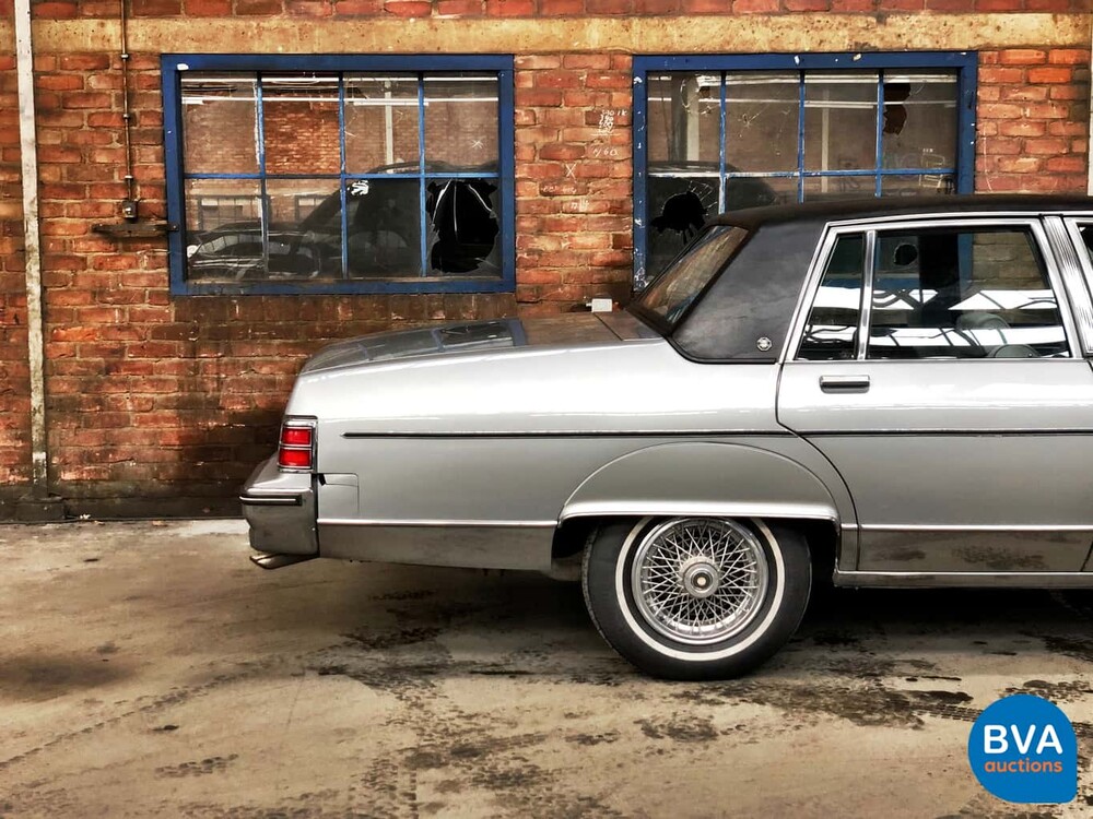 Pontiac Parisienne BL 39 Brougham 1986, TZ-565-J.