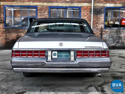 Pontiac Parisienne BL 39 Brougham 1986, TZ-565-J