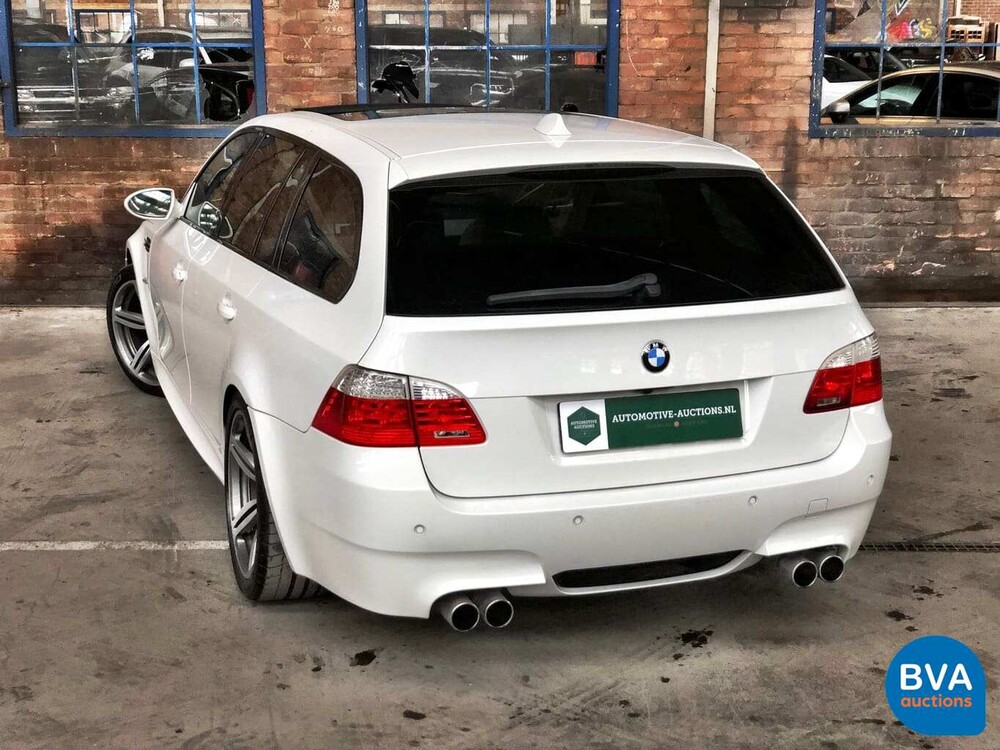 BMW M5 Touring V10 507 PS E61 5er, GG-317-J.