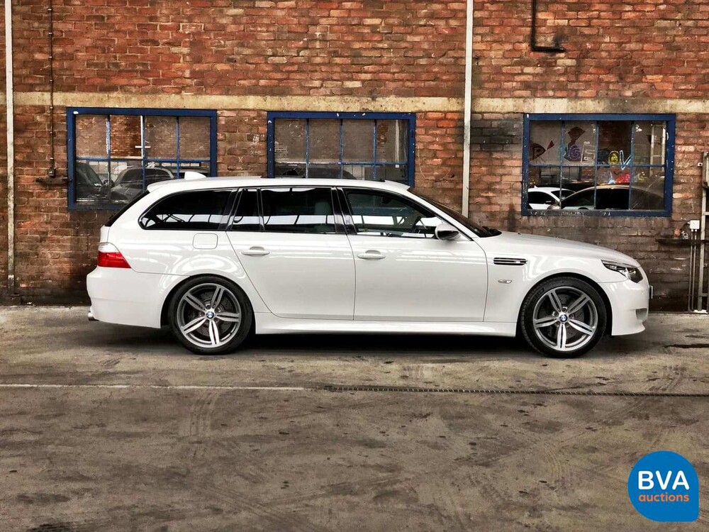 BMW M5 Touring V10 507 PS E61 5er, GG-317-J.