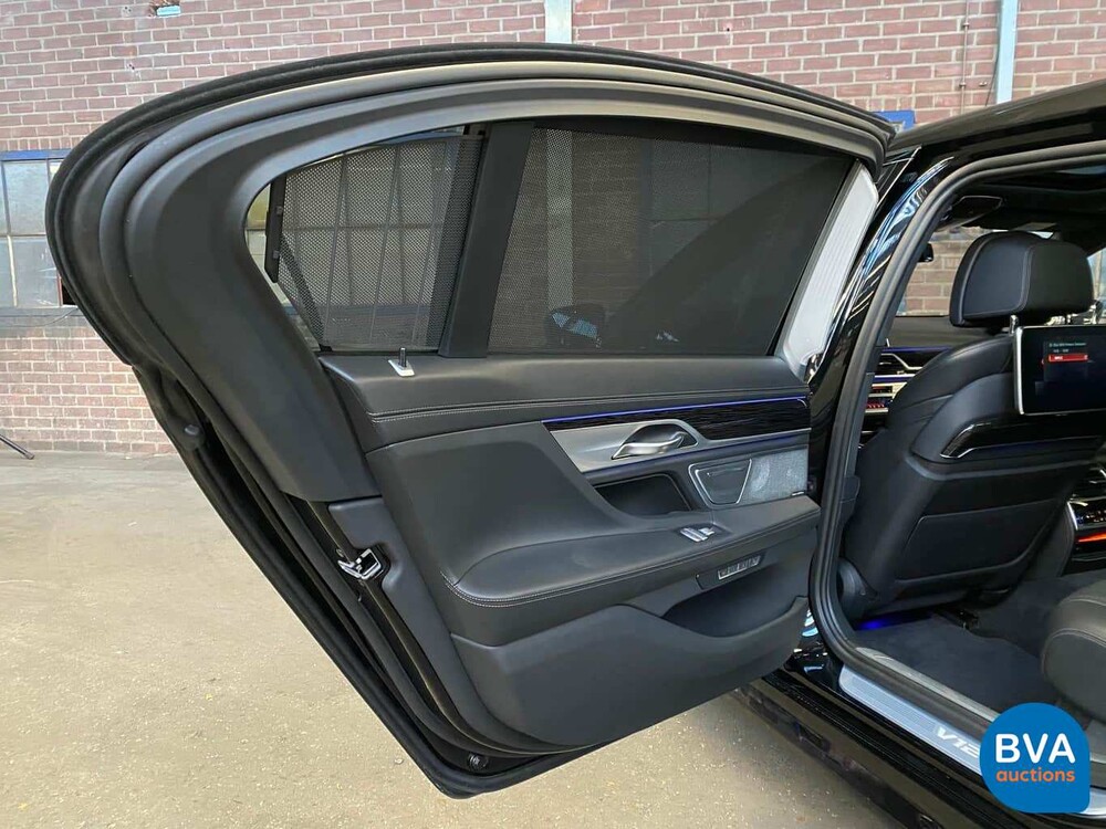 BMW M760Li xDrive 6.6 V12 609 PS 7er 2017, RK-020-X.