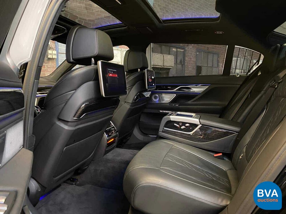 BMW M760Li xDrive 6.6 V12 609 PS 7er 2017, RK-020-X.