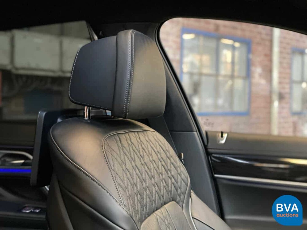 BMW M760Li xDrive 6.6 V12 609 PS 7er 2017, RK-020-X.