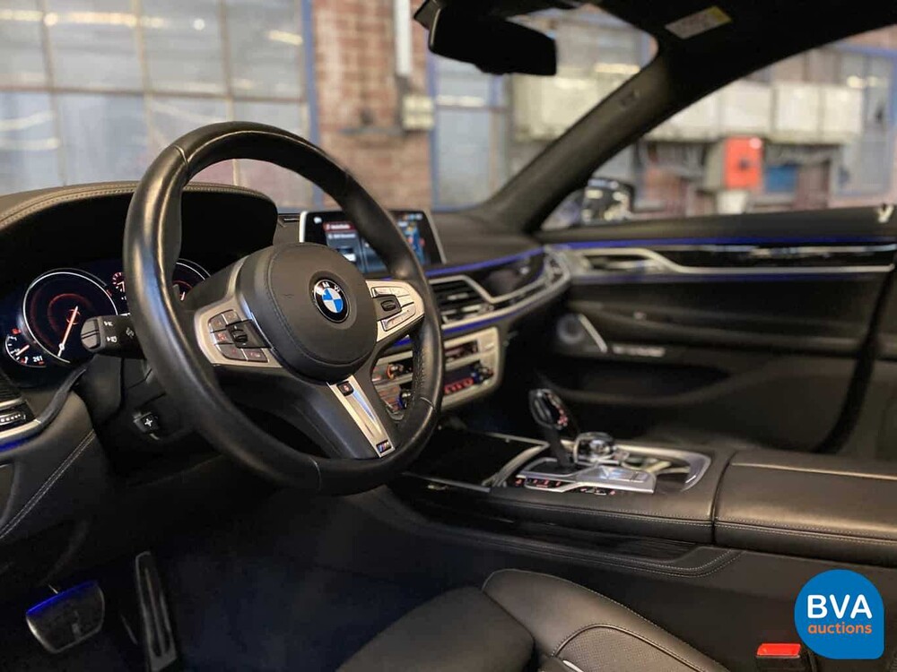 BMW M760Li xDrive 6.6 V12 609 PS 7er 2017, RK-020-X.
