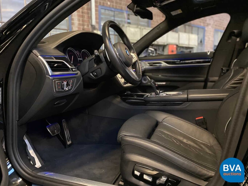 BMW M760Li xDrive 6.6 V12 609 PS 7er 2017, RK-020-X.