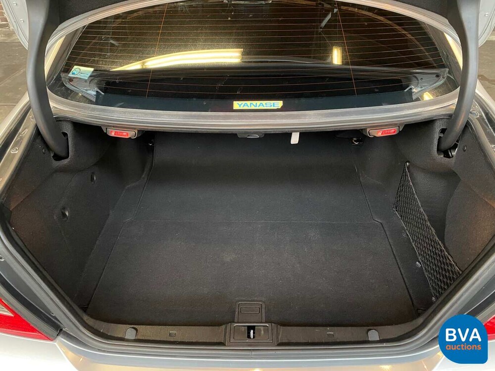 Mercedes-Benz E63 AMG Limousine V8 514hp 2008.