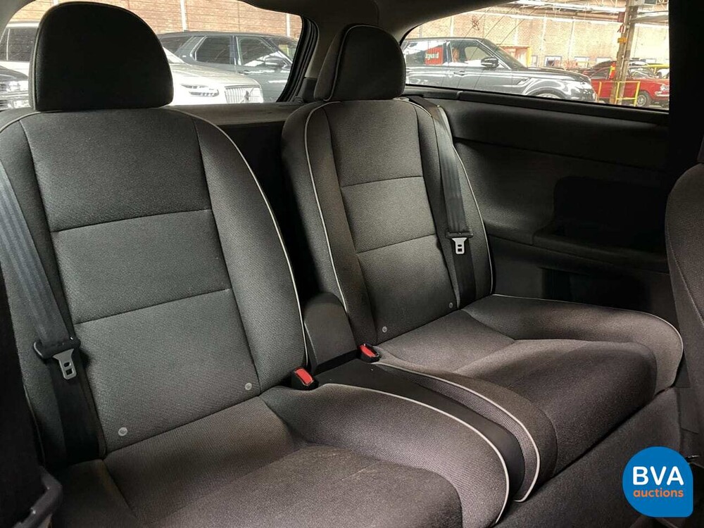 Volvo C30 1.6 Advantage 101hp 2009 -Orignal NL-, 96-JJX-3.