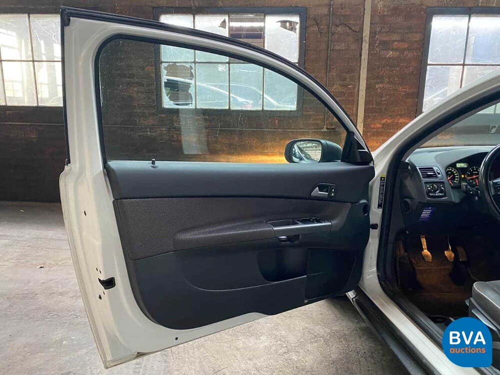 Volvo C30 1.6 Advantage 101hp 2009 -Orignal NL-, 96-JJX-3.