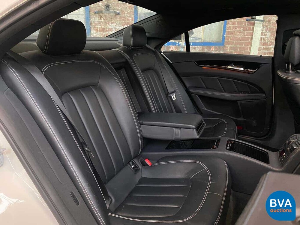 Mercedes-Benz CLS350 CDI AMG 265hp 2011, 8-KZL-73.